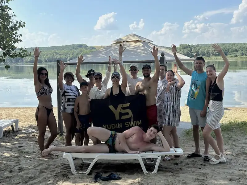 Тренировка по плаванию